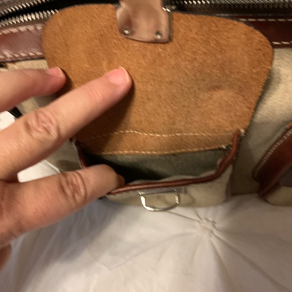 Dooney and Bourke purse - Picture 2 of 6